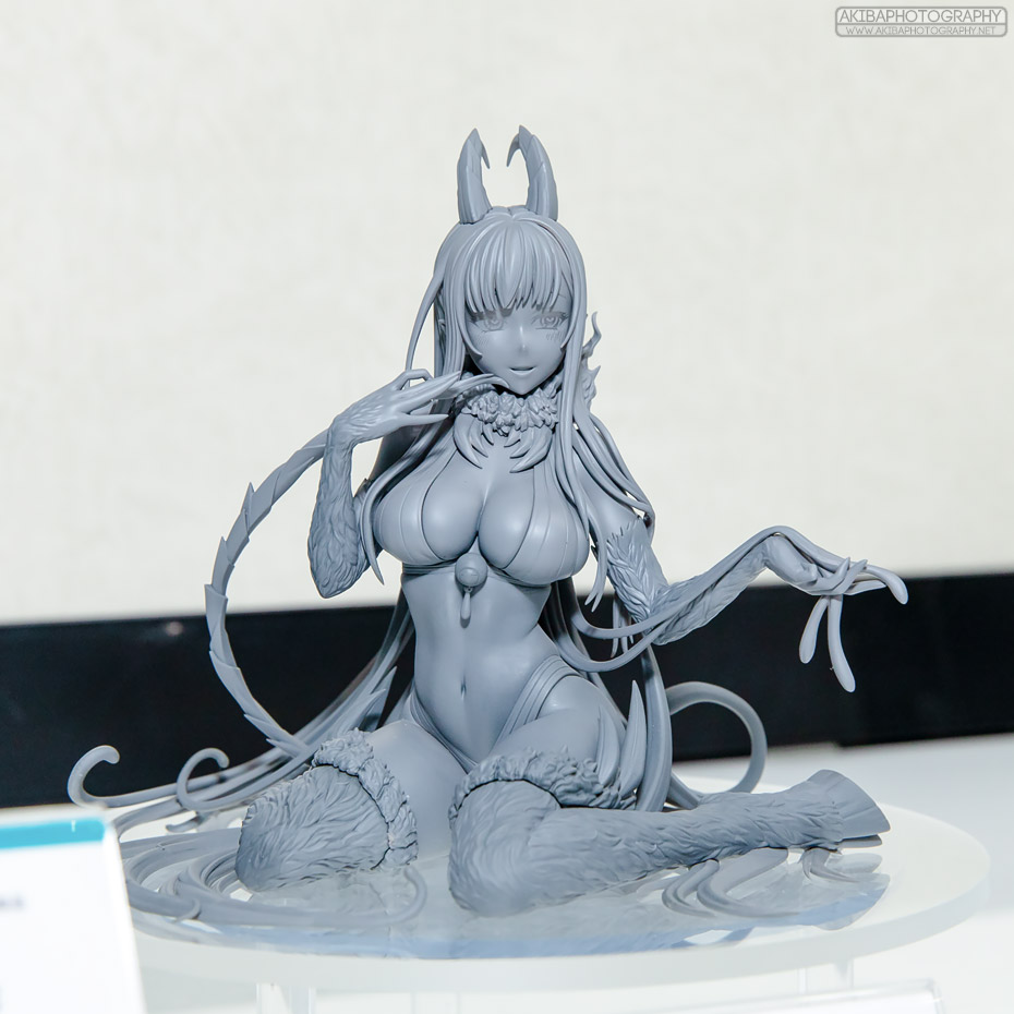 megahobby2018s_c009